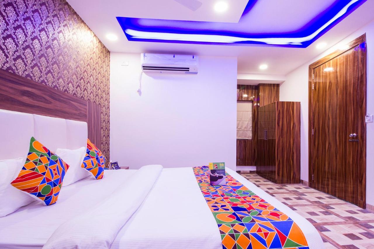 FabHotel Olivia Suite Neu-Delhi Exterior foto