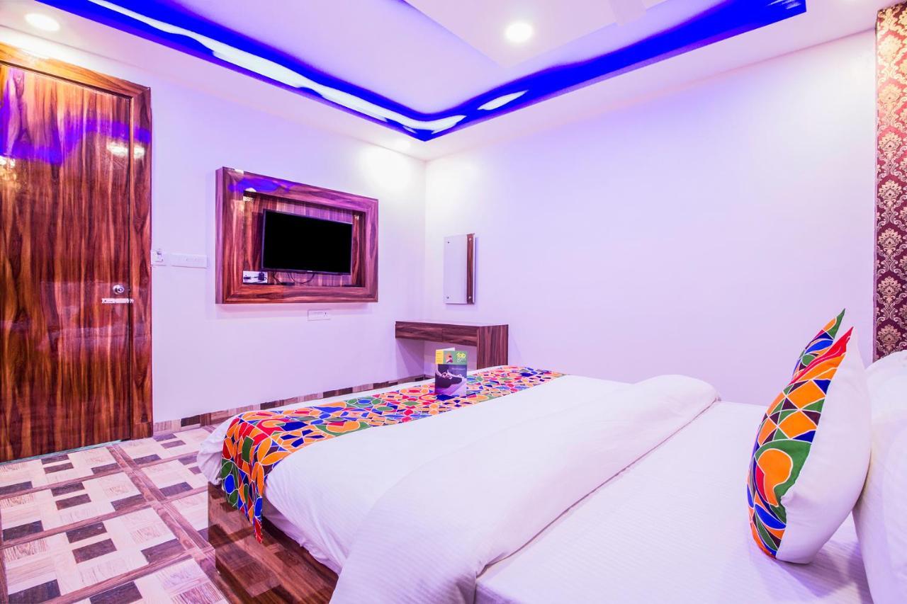 FabHotel Olivia Suite Neu-Delhi Exterior foto