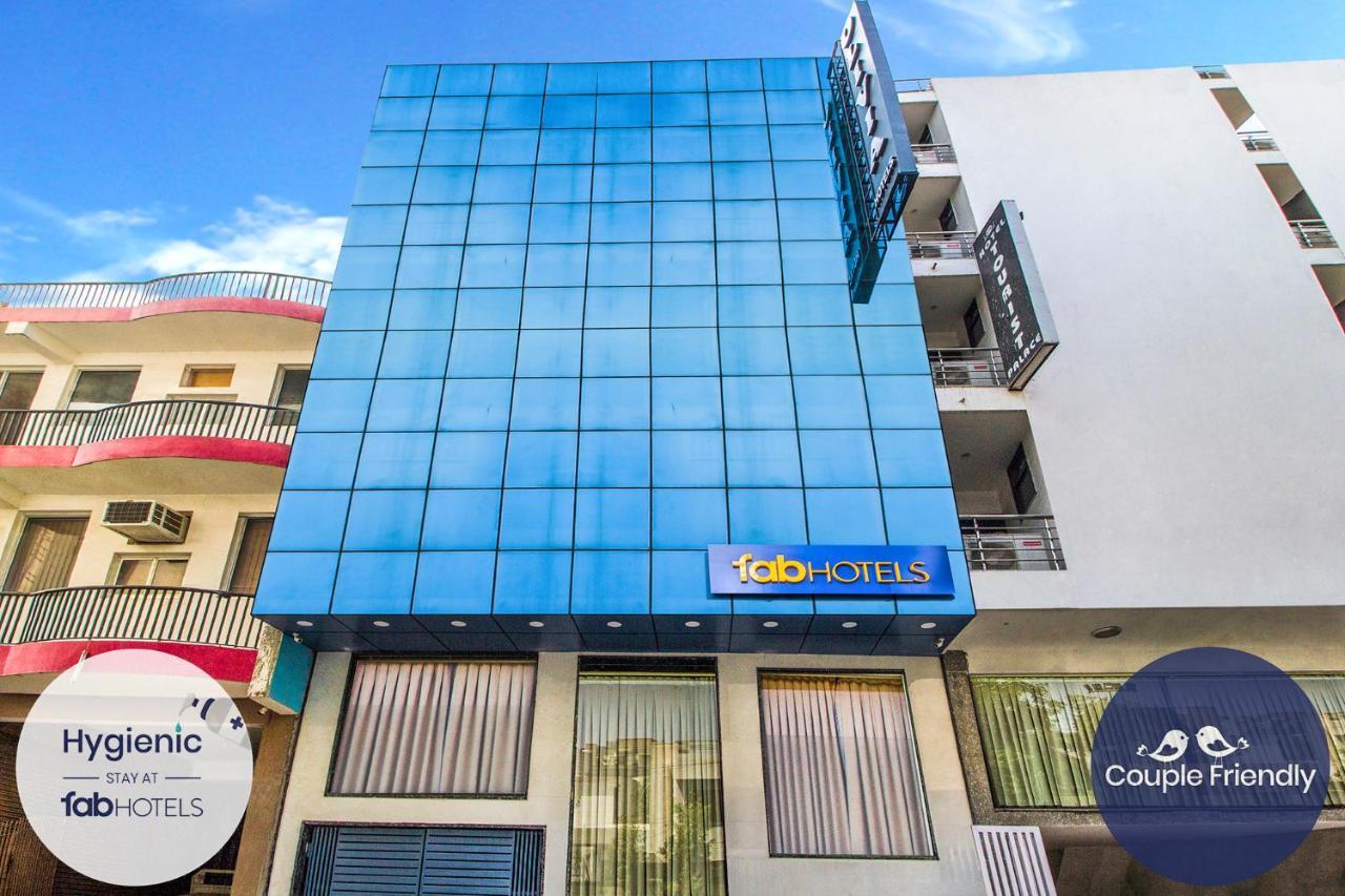 FabHotel Olivia Suite Neu-Delhi Exterior foto
