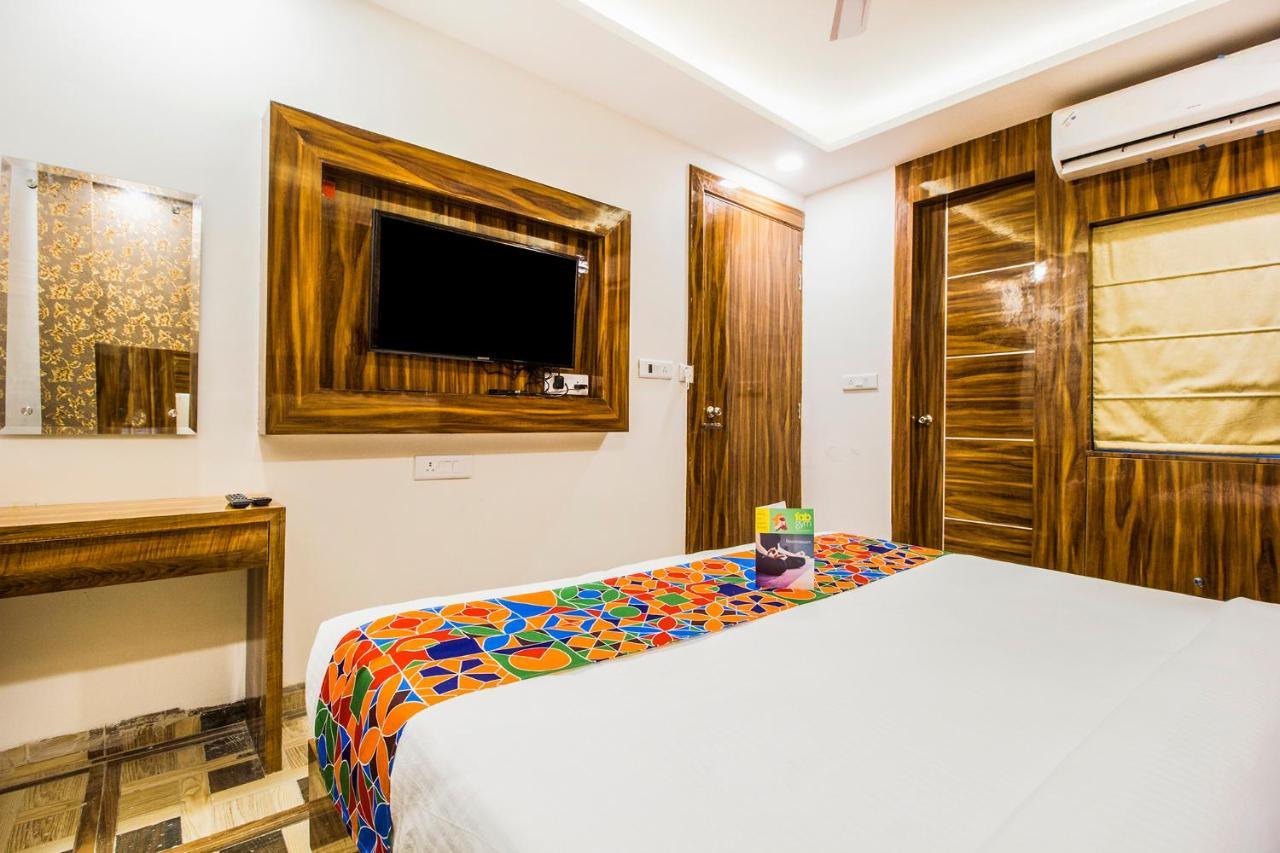 FabHotel Olivia Suite Neu-Delhi Exterior foto